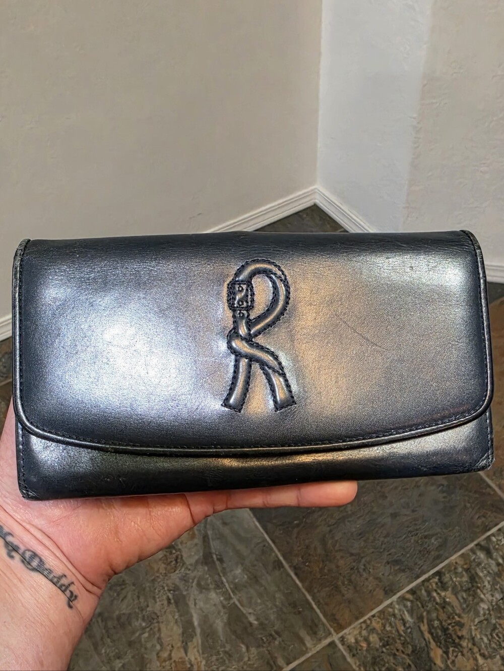 Vintage Roberta di Camerino Leather Kisslock Long Wallet - Made in Italy